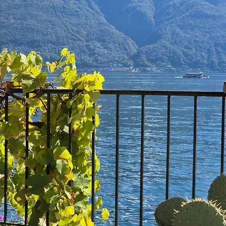 Seefront In - Maggiore, Ticino Villa